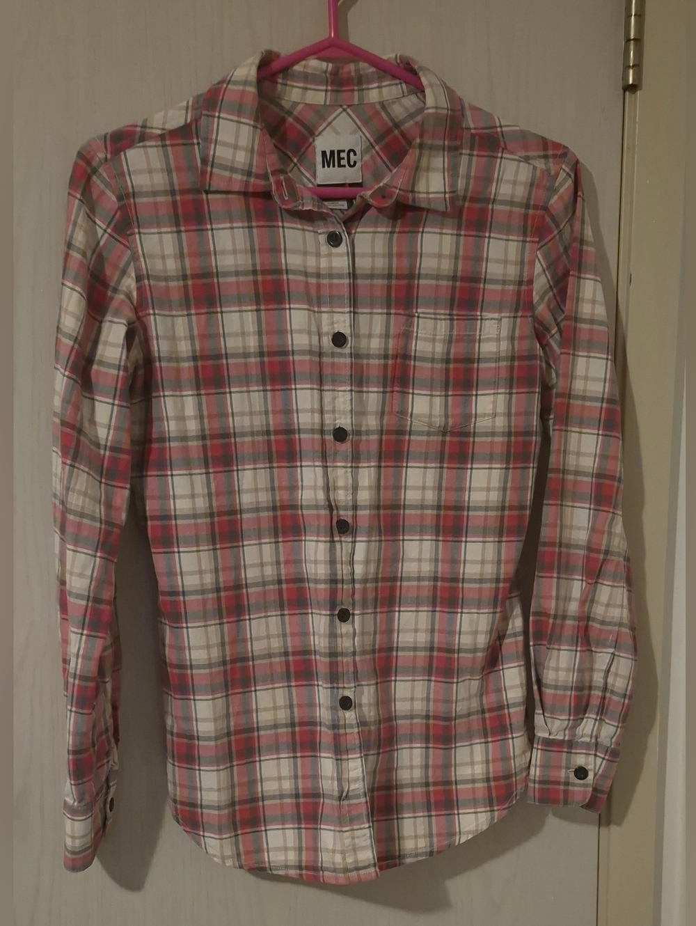 MEC Pink Plaid Slim Fit Button-Up Shirt (XS) - Picture 1 of 7